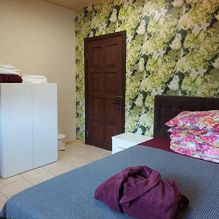 Peterupe Guest house